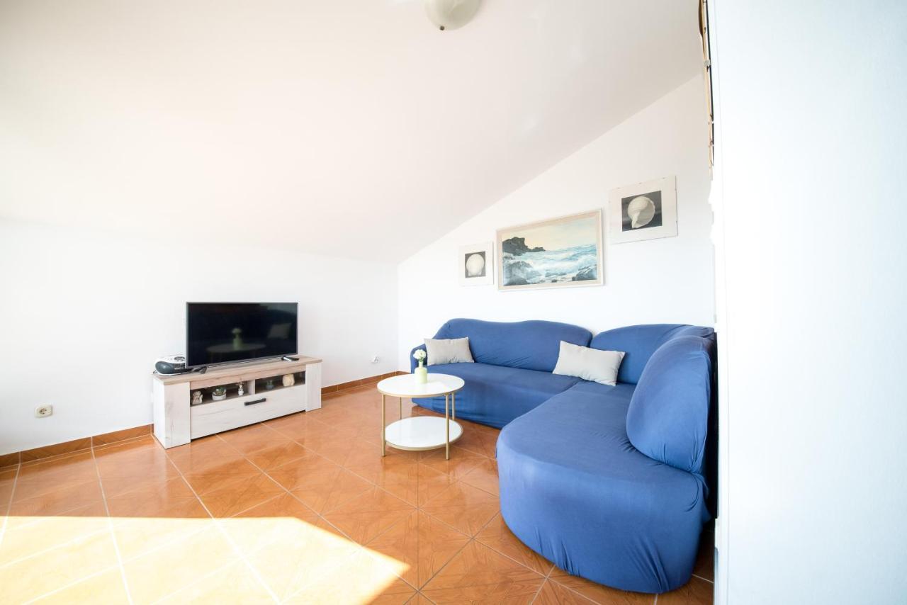Apartments And Rooms By The Sea Vrsi - Mulo, Zadar - 5848 Exterior photo