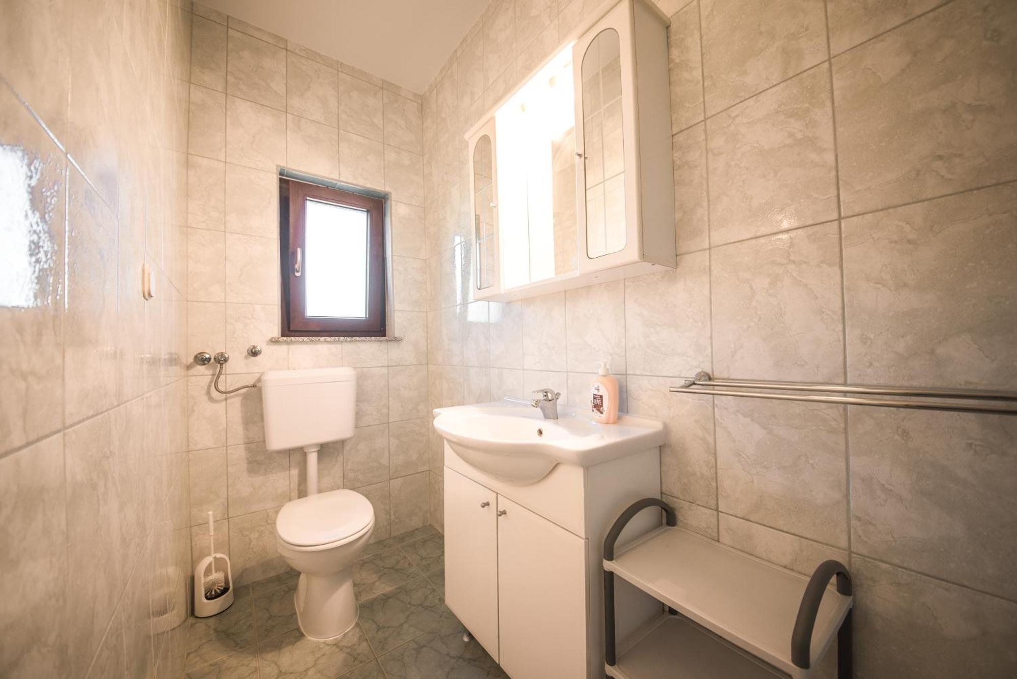 Apartments And Rooms By The Sea Vrsi - Mulo, Zadar - 5848 Room photo