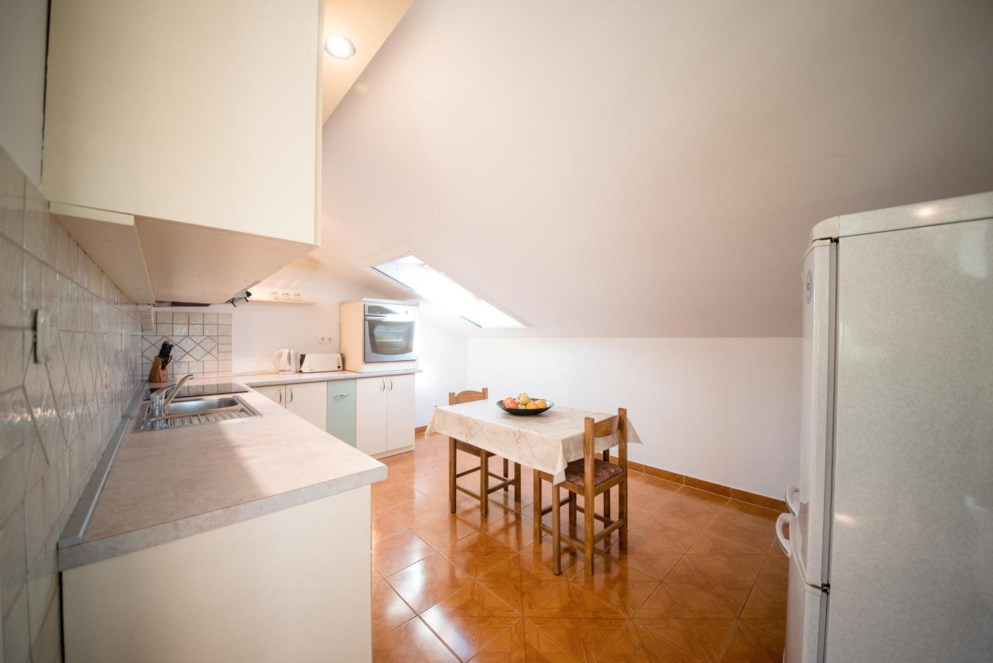 Apartments And Rooms By The Sea Vrsi - Mulo, Zadar - 5848 Room photo